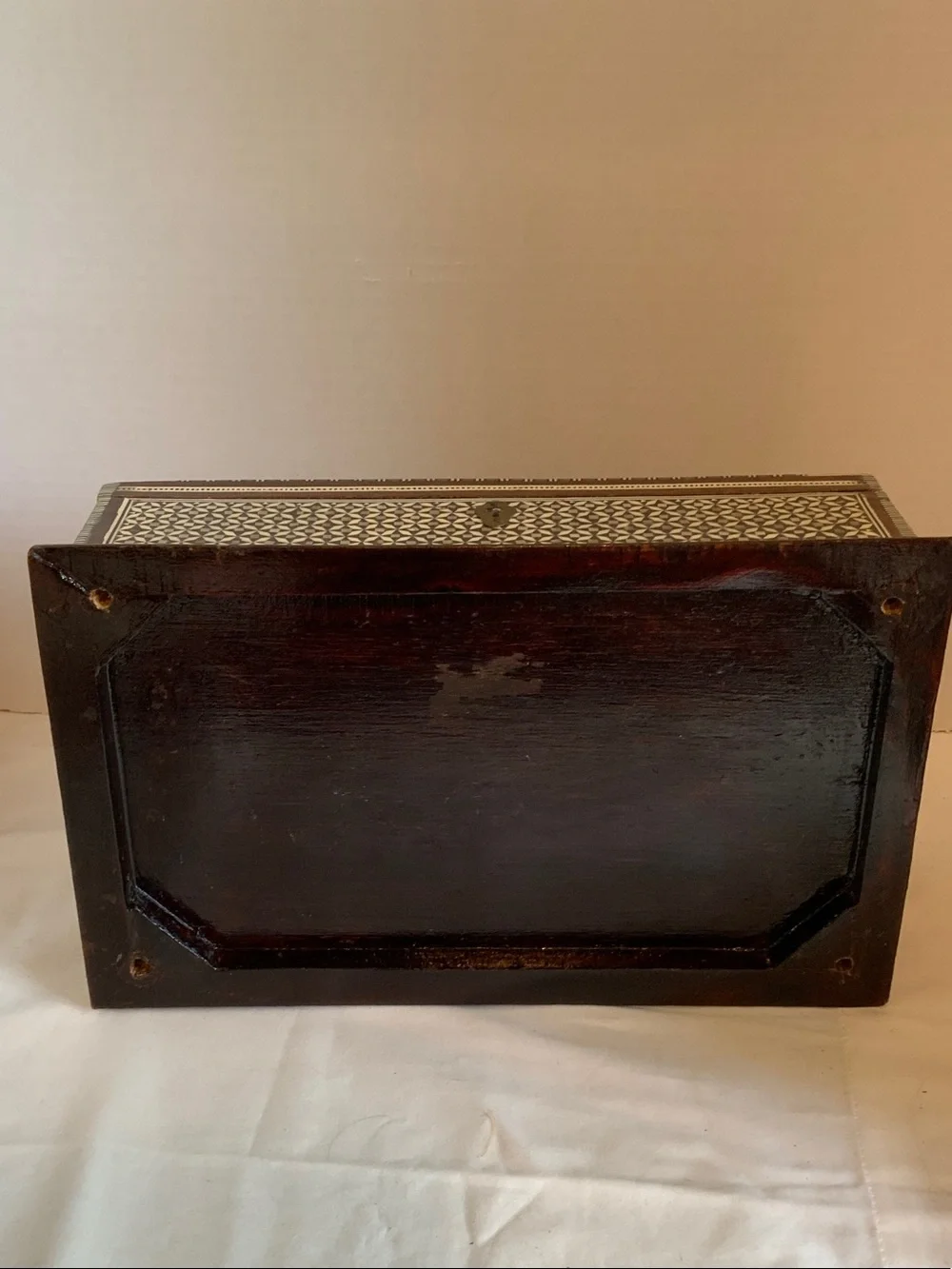 Inlaid Pattern Jewelry Organizer Box in Brown and Cream